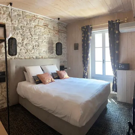 Le Sakura 3* Morestel